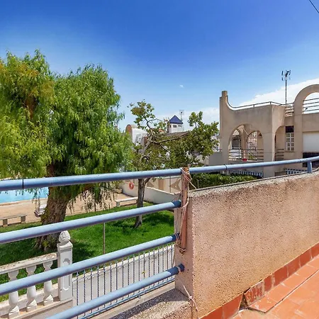 2 Bedroom Cozy In Holiday home Torrevieja